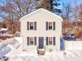 15 Primrose Rd, Billerica MA 01821