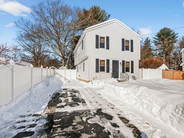 15 Primrose Rd, Billerica MA 01821