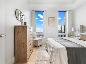 380 Harrison Ave PH2B, Boston MA 02118