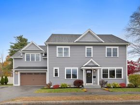 41 Lowell St, Woburn MA 01801