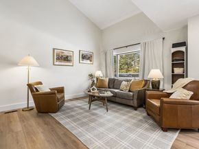 23 Tamarack Ln 23, Peabody MA 01960