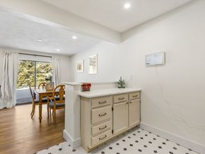 23 Tamarack Ln 23, Peabody MA 01960