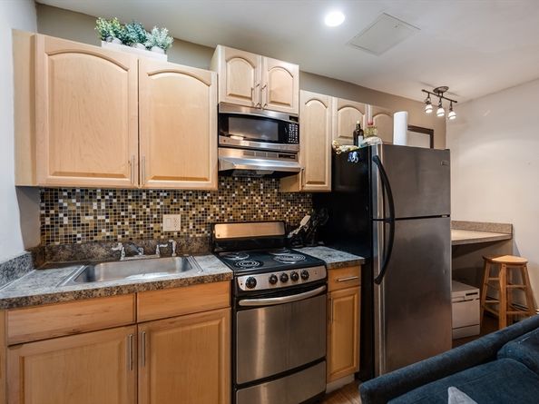 21 Aberdeen Street B, Boston MA 02215