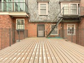 81 Pinckney St, Boston MA 02114