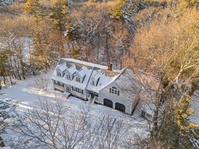 183 Gardner St, Hingham MA 02043