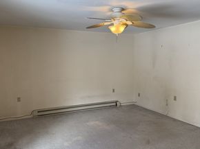 192 Pleasant Street 25, Leominster MA 01453