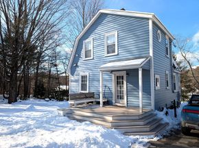 376 Treble Cove Rd, Billerica MA 01862