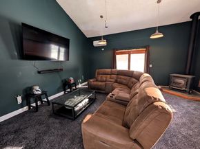 376 Treble Cove Rd, Billerica MA 01862