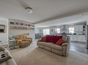 16 Jason Way 16, West Bridgewater MA 02379