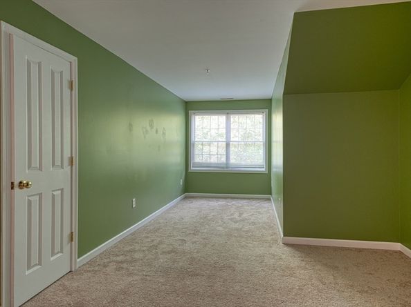 89 Buttercup Lane 255, Grafton MA 01560