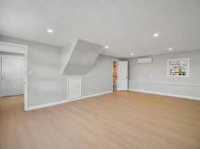 27 Hodgkins Rd, Rockport MA 01966