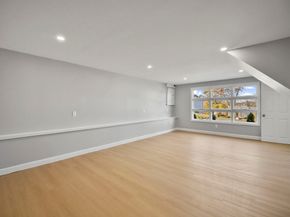 27 Hodgkins Rd, Rockport MA 01966