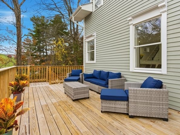 288 Grove St 288, Clinton MA 01510