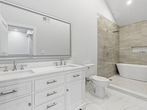 288 Grove St 288, Clinton MA 01510