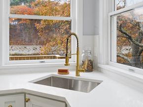 288 Grove St 288, Clinton MA 01510