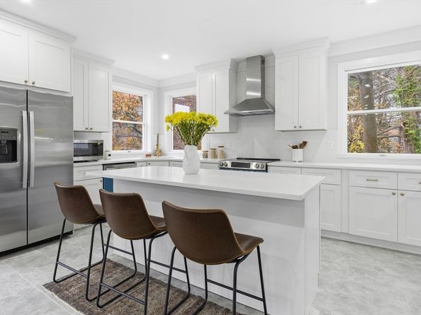 288 Grove St 288, Clinton MA 01510