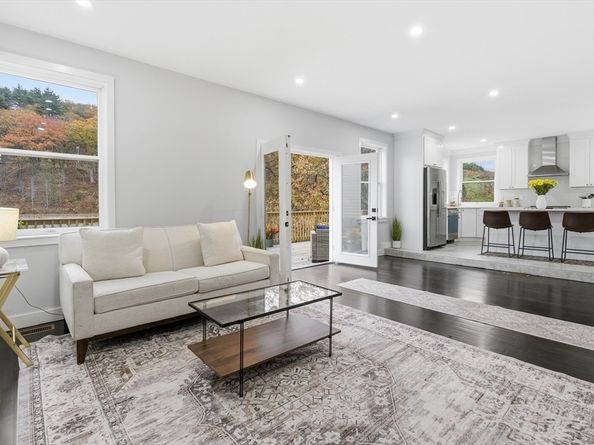 288 Grove St 288, Clinton MA 01510