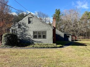 285 Brookfield Rd, Sturbridge MA 01518