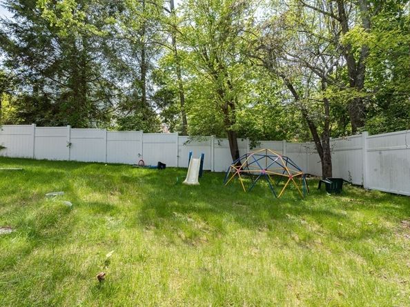 136 N Main St, Sharon MA 02067