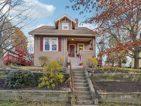 55 Standish St, Worcester MA 01604