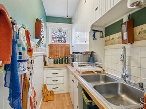 55 Standish St, Worcester MA 01604