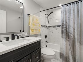 596 Boston Post Rd E 23, Marlborough MA 01752