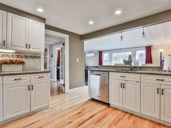 10 Converse St, Wakefield MA 01880