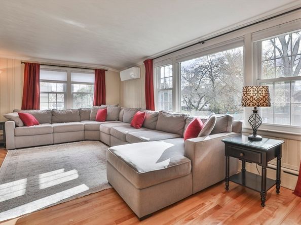 10 Converse St, Wakefield MA 01880