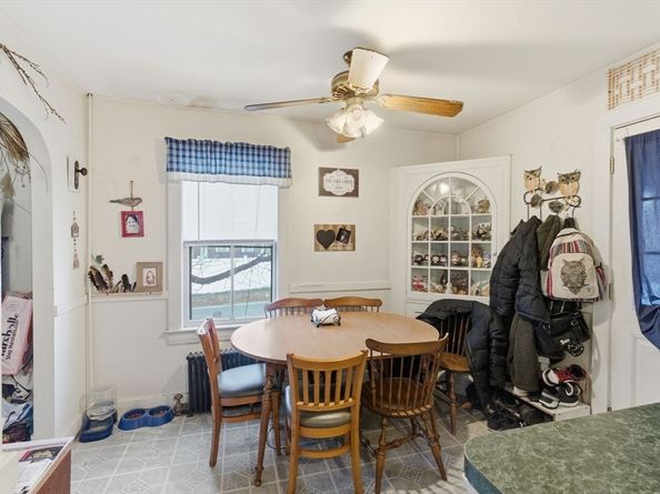 25-27 Brooks St, Maynard MA 01754