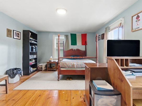 25-27 Brooks St, Maynard MA 01754