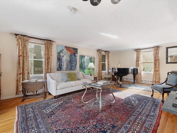 45 Camp St, Paxton MA 01612