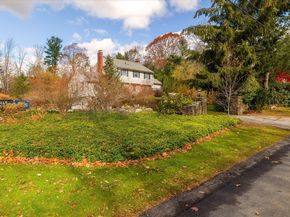 45 Camp St, Paxton MA 01612