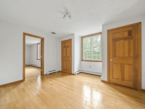 15 Kensington Dr, Canton MA 02021