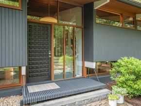 43 Willowdale Rd, Topsfield MA 01983