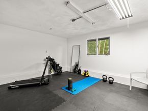 43 Willowdale Rd, Topsfield MA 01983