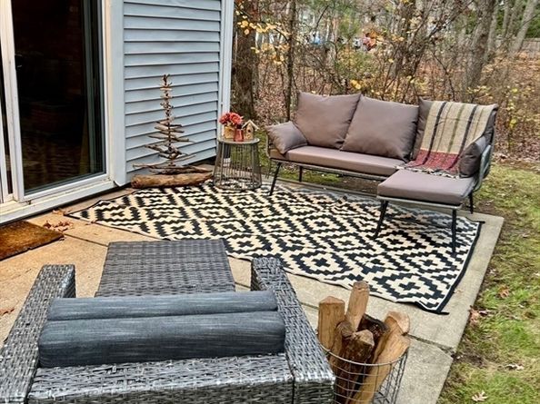 44 Arlington Ave, Braintree MA 02184