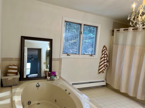 44 Arlington Ave, Braintree MA 02184