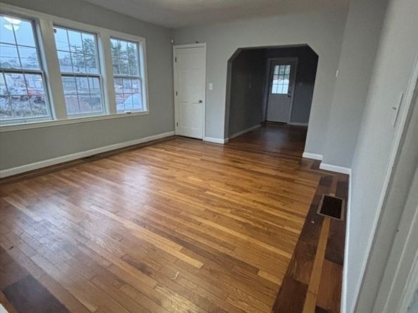 2230 Cranberry Hwy 1, Wareham MA 02576