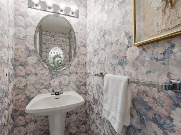 34 Pickman Dr 34, Bedford MA 01730