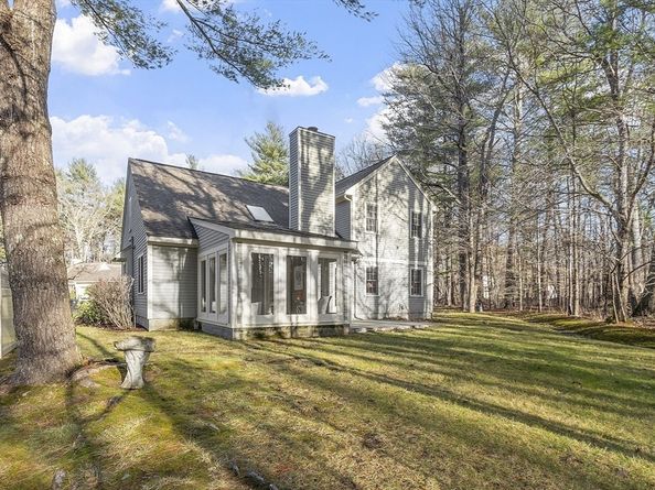 34 Pickman Dr 34, Bedford MA 01730