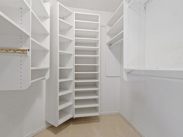 34 Pickman Dr 34, Bedford MA 01730