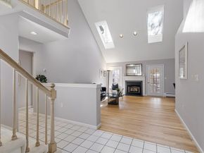 34 Pickman Dr 34, Bedford MA 01730