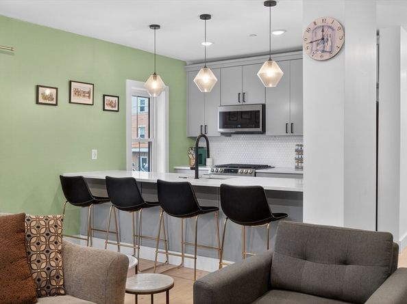 208 Spencer Ave 4, Chelsea MA 02150