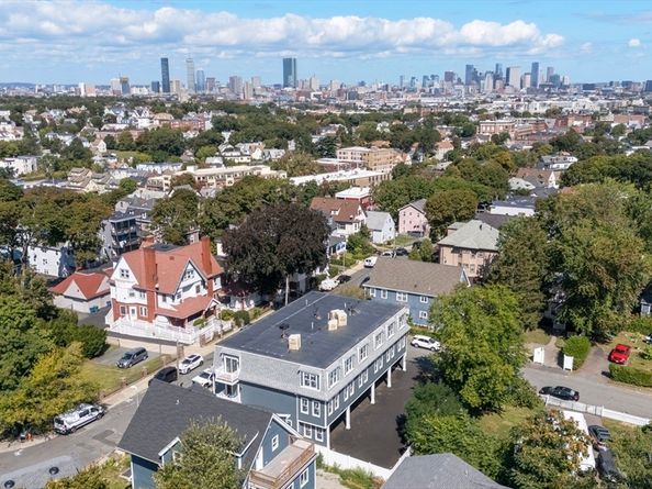 60 Stanley St 302, Boston MA 02125