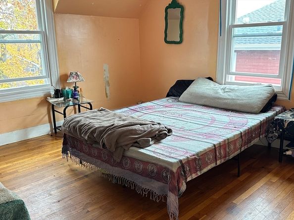 46-48 Buckley St, Quincy MA 02169