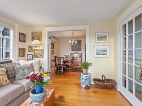 29 High St, Marblehead MA 01945