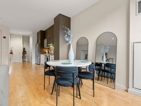 346 Congress St 508, Boston MA 02210