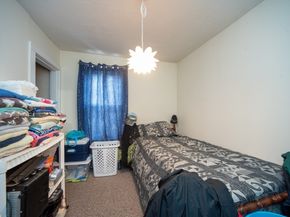 23 Ash St, Clinton MA 01510