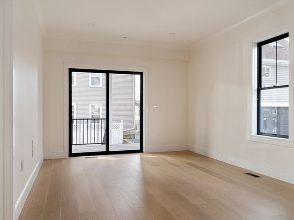 36 Everett Ave, Somerville MA 02145