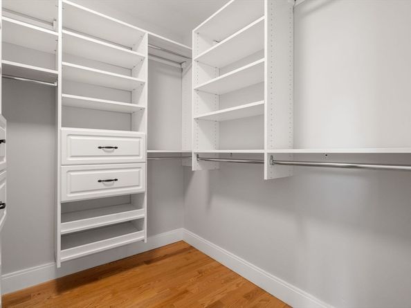 123-125 Centre St TH4, Boston MA 02124